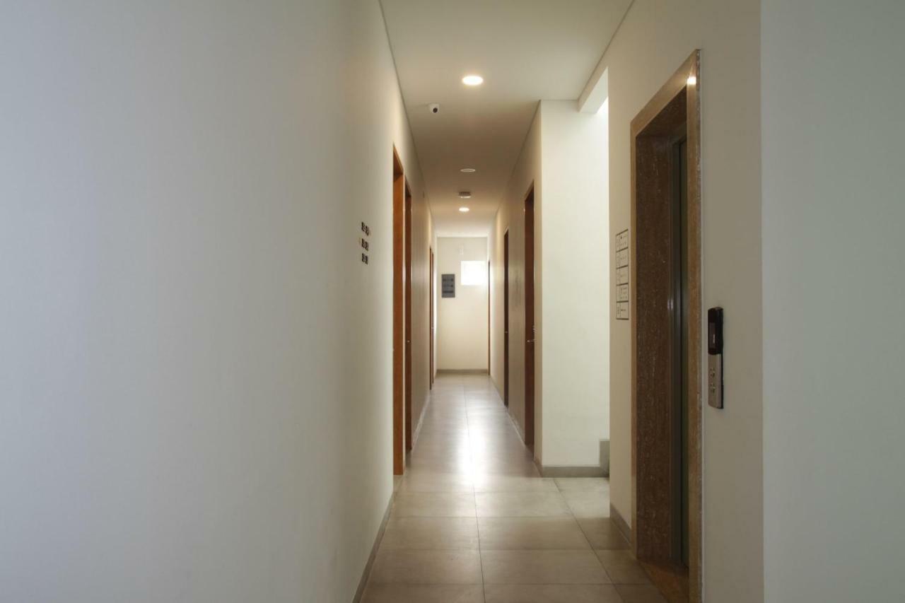 Отель Casa Living Senayan Джакарта Экстерьер фото