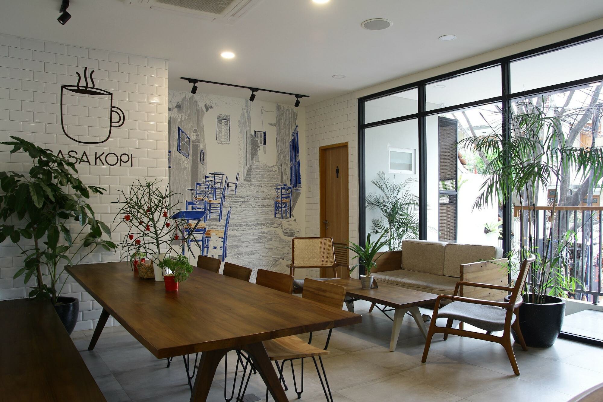 Отель Casa Living Senayan Джакарта Экстерьер фото